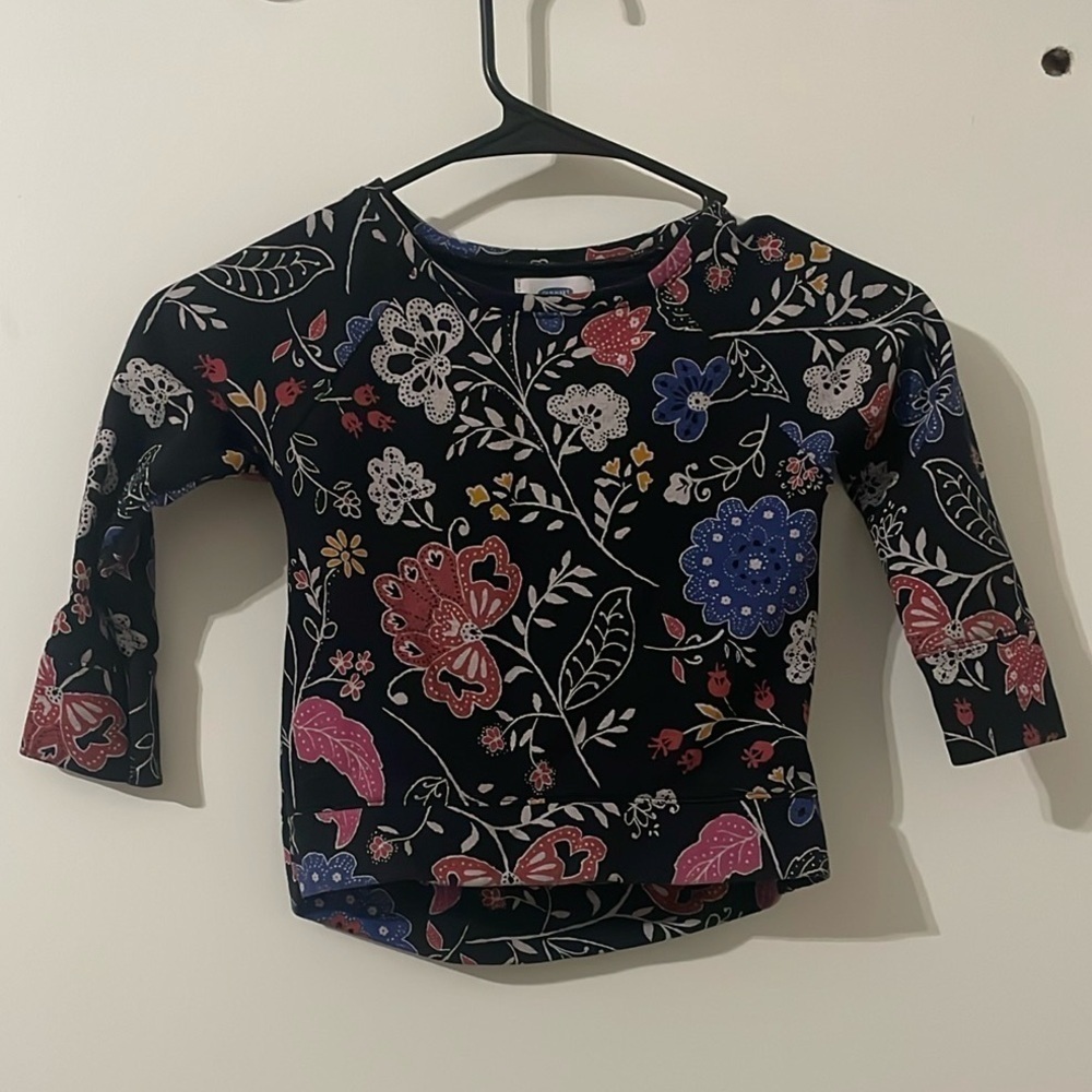 Old Navy Black and Pink Floral Outfit Size 3T - Picture 2 of 9